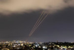 Ισραήλ και Ιράν παίζουν με τη φωτιά - Ανάλυση Guardian