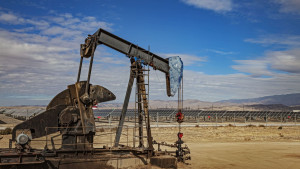 Υποχωρεί ελαφρά ελέω ζήτησης το πετρέλαιο- Ανεβαίνει το φυσικό αέριο