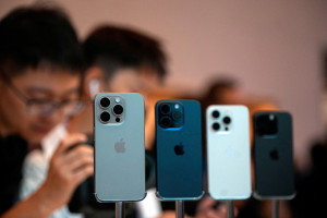 Αpple: Αυξήθηκαν 12% οι αποστολές iPhone στην Κίνα τον Μάρτιο